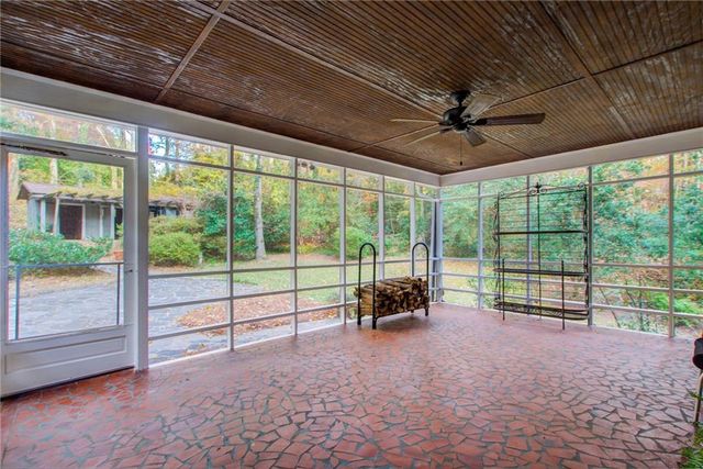 200 Cameron Ridge Drive, Atlanta, GA 30328