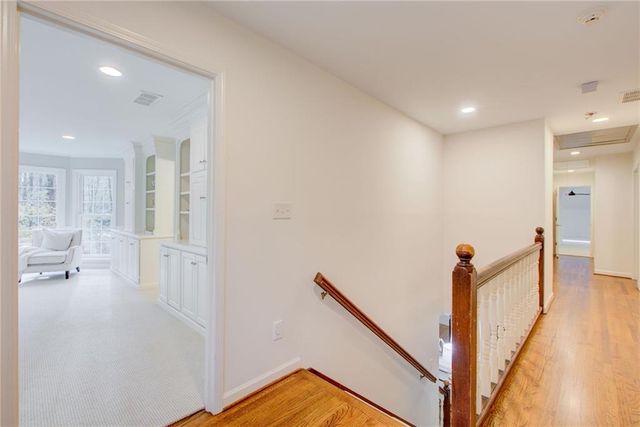 200 Cameron Ridge Drive, Atlanta, GA 30328