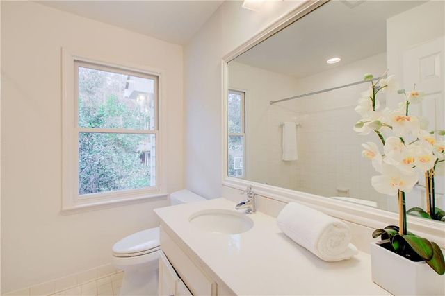 200 Cameron Ridge Drive, Atlanta, GA 30328