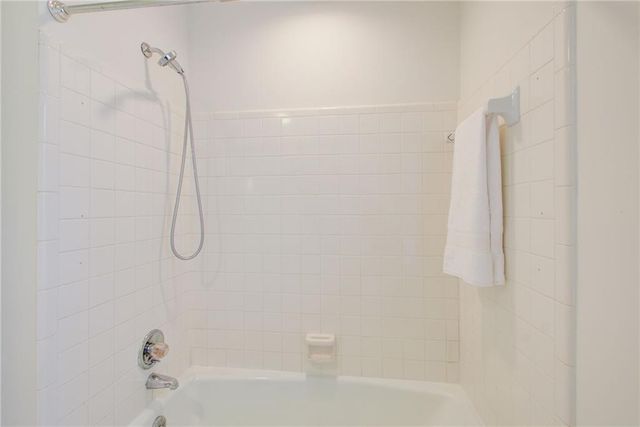 200 Cameron Ridge Drive, Atlanta, GA 30328