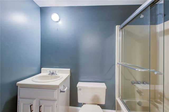 200 Cameron Ridge Drive, Atlanta, GA 30328