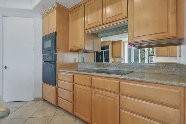47540 Via Montessa, La Quinta, CA 92253