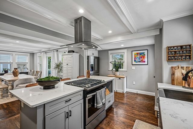 24 Fellsview Ave, Medford, MA 02155