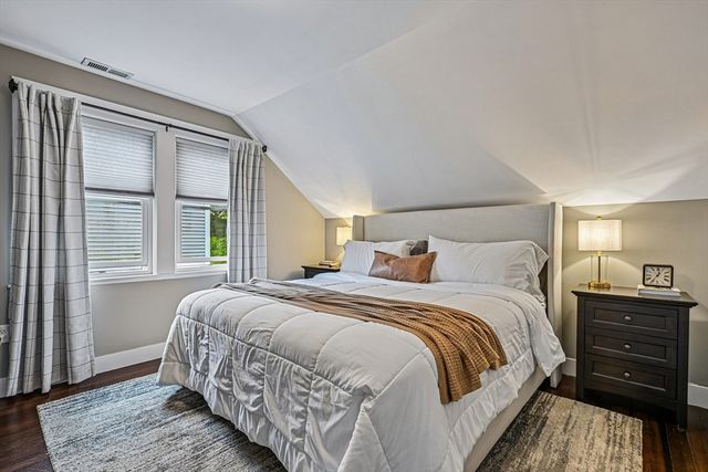 24 Fellsview Ave, Medford, MA 02155