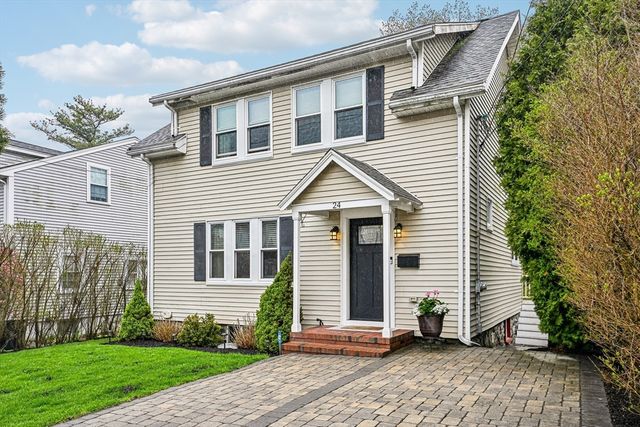 24 Fellsview Ave, Medford, MA 02155