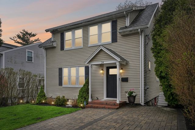 24 Fellsview Ave, Medford, MA 02155