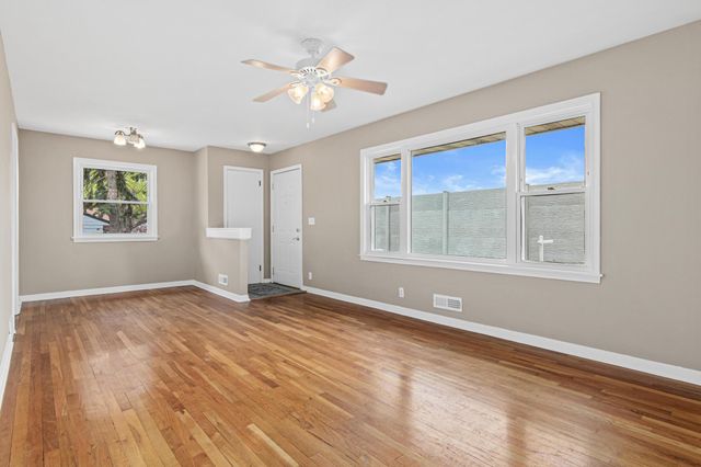 3018 W 78th Street, Richfield, MN 55423