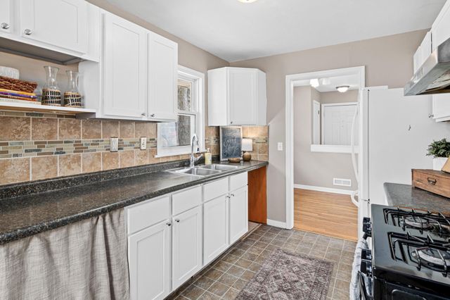 3018 W 78th Street, Richfield, MN 55423