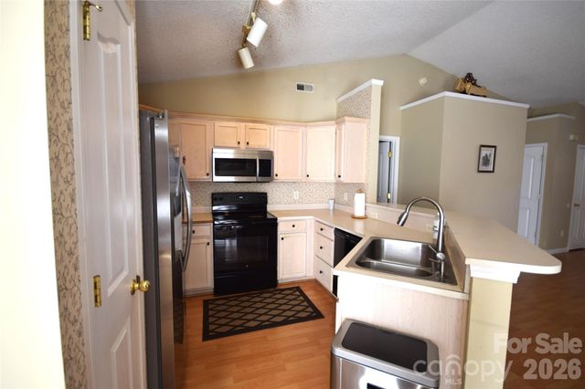 3703 Sipes Lane , Charlotte, NC 28269