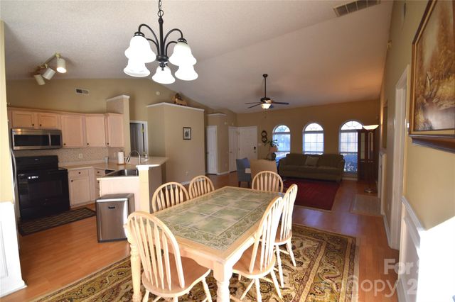 3703 Sipes Lane , Charlotte, NC 28269