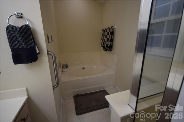 3703 Sipes Lane , Charlotte, NC 28269