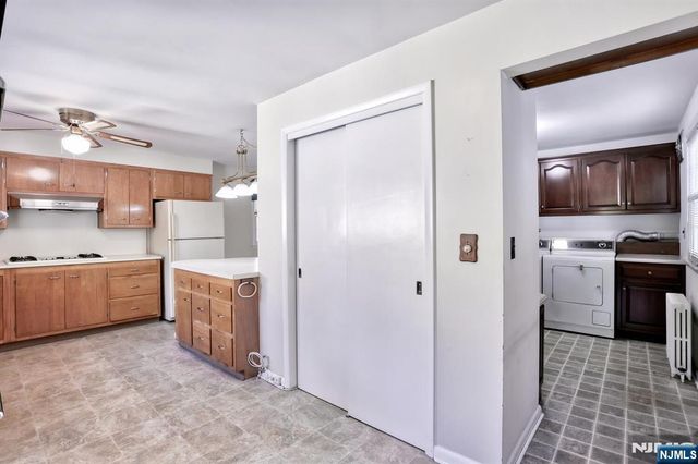 9 New York Avenue, Bergenfield, NJ 07621