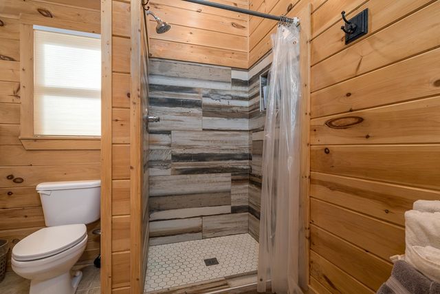 165 Christian Crossing, Morganton, GA 30560