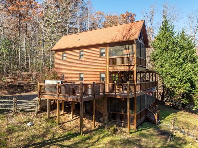 165 Christian Crossing, Morganton, GA 30560