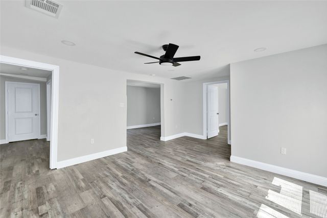 501 N Miller Street, Decatur, TX 76234