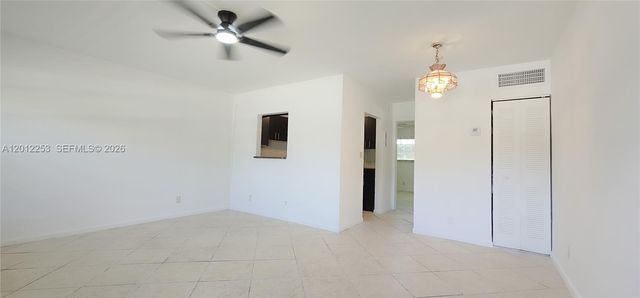 304 NW 30th Ct 102, Pompano Beach, FL 33064