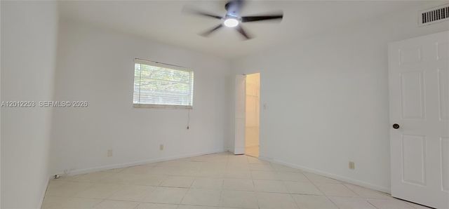 304 NW 30th Ct 102, Pompano Beach, FL 33064