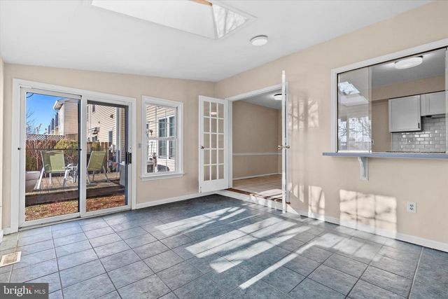 1157 WINTERTIDE DR, Harrisburg, PA 17111