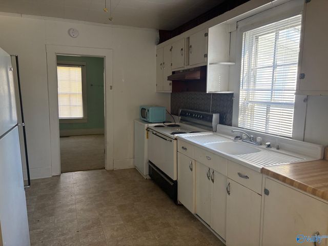 309 Shaw Street, Athens, AL 35611