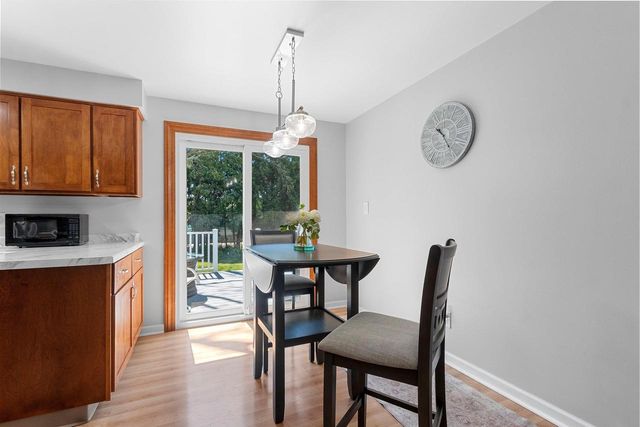 1421 ARGONNE DRIVE, Green Bay, WI 54304