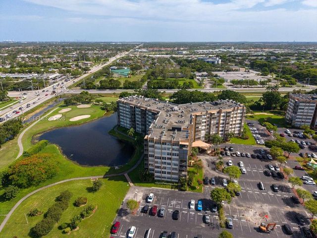 1200 Saint Charles Place 712, Pembroke Pines, FL 33026