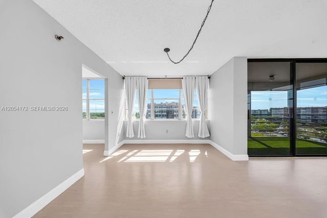 1200 Saint Charles Place 712, Pembroke Pines, FL 33026