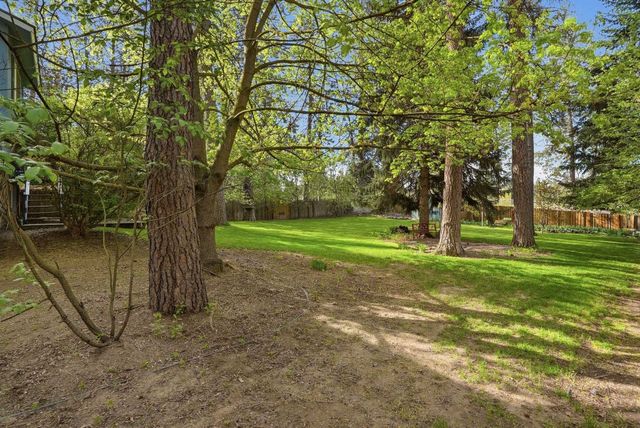 4814 E Peone Pines Dr, Mead, WA 99021