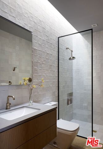 2 Echo Lane, Rancho Mirage, CA 92270