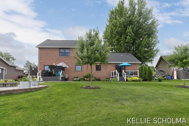 12814 Theris Drive, Wayland, MI 49348