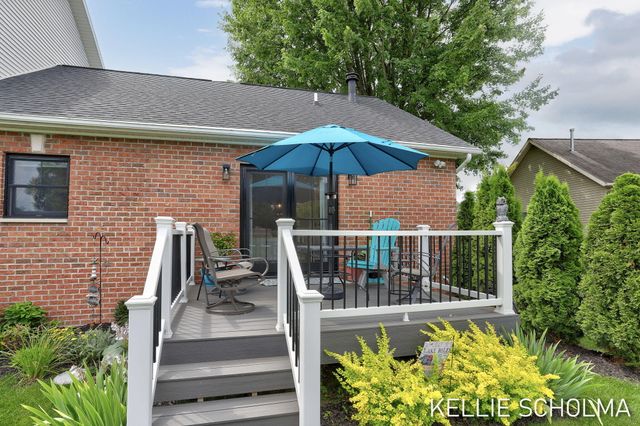 12814 Theris Drive, Wayland, MI 49348