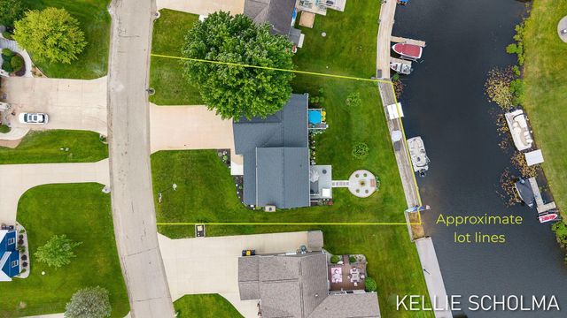 12814 Theris Drive, Wayland, MI 49348