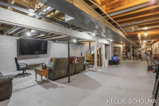 12814 Theris Drive, Wayland, MI 49348