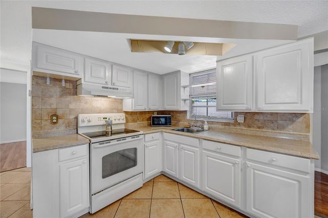 7804 NIAGARA DRIVE, Port Richey, FL 34668