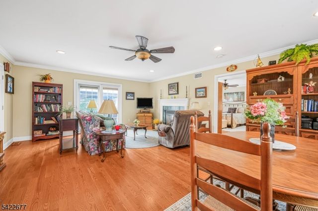 4 Salter Dr, Montville Twp., NJ 07045