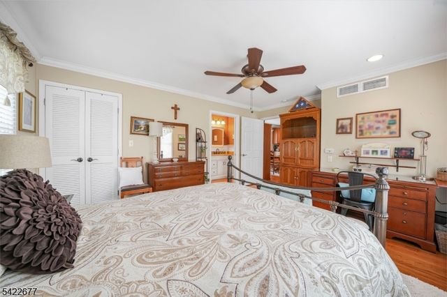 4 Salter Dr, Montville Twp., NJ 07045