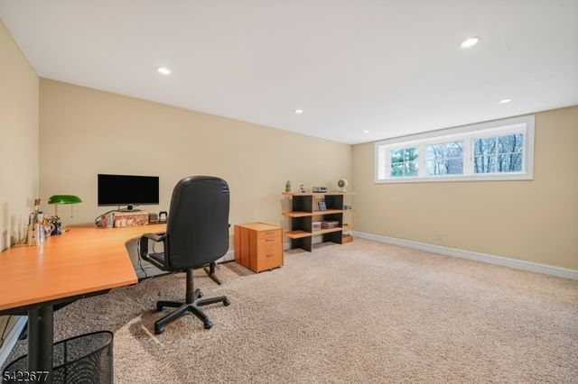 4 Salter Dr, Montville Twp., NJ 07045