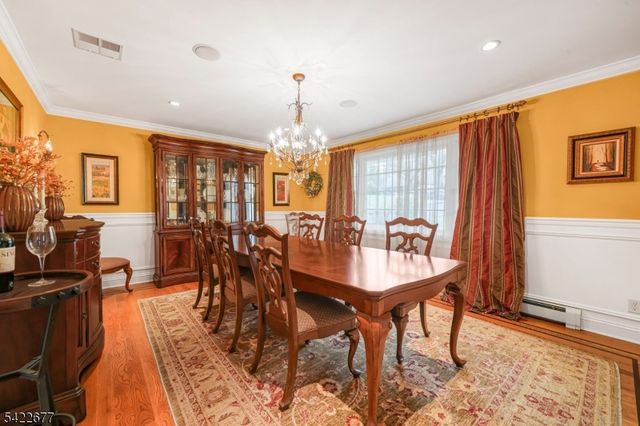 4 Salter Dr, Montville Twp., NJ 07045