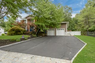 7 S Cranford Road, Bardonia, NY 10954