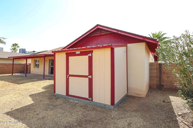 19621 N 3RD Drive, Phoenix, AZ 85027