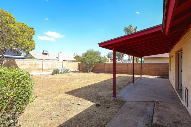 19621 N 3RD Drive, Phoenix, AZ 85027
