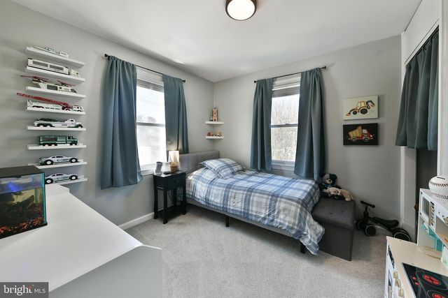 2604 LYNNE AVE, Hatboro, PA 19040
