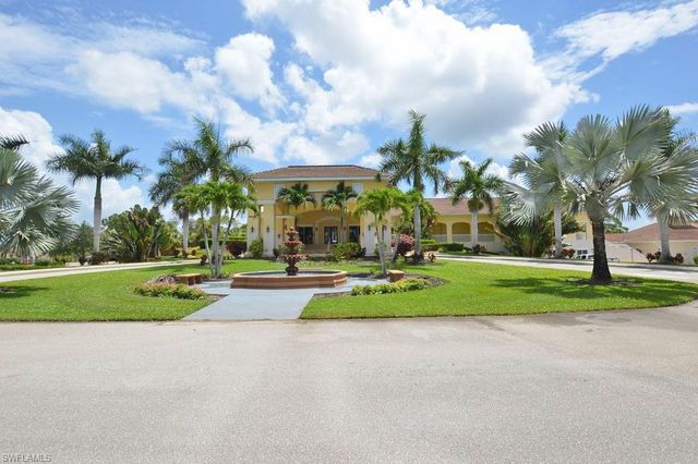 9111 Las Maderas DR 102, Bonita Springs, FL 34135