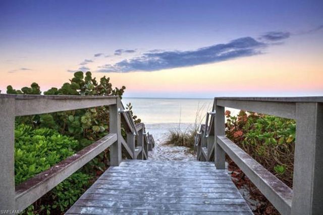 9111 Las Maderas DR 102, Bonita Springs, FL 34135