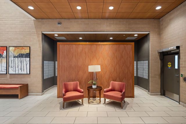 121 Washington Avenue S 1007, Minneapolis, MN 55401