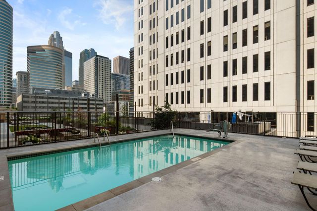 121 Washington Avenue S 1007, Minneapolis, MN 55401