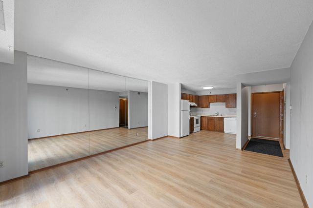 121 Washington Avenue S 1007, Minneapolis, MN 55401