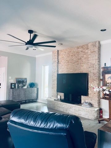 612 Villawood Lane, Coppell, TX 75019