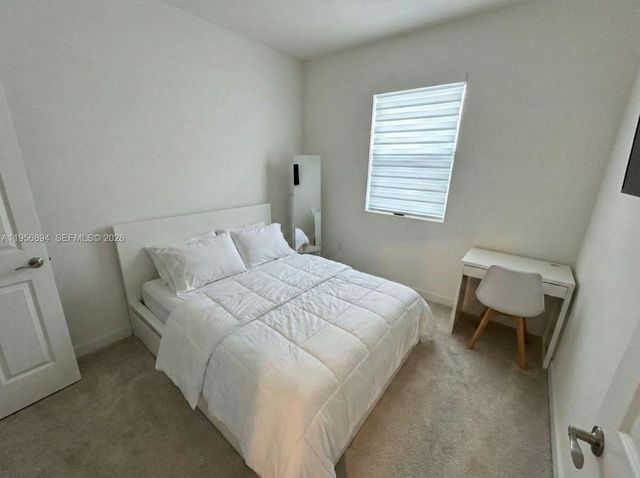 15955 SW 2nd St, Pembroke Pines, FL 33027