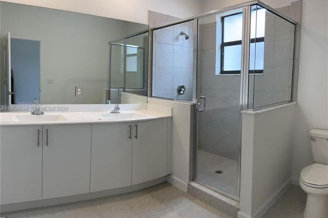 15955 SW 2nd St, Pembroke Pines, FL 33027