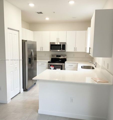 15955 SW 2nd St, Pembroke Pines, FL 33027